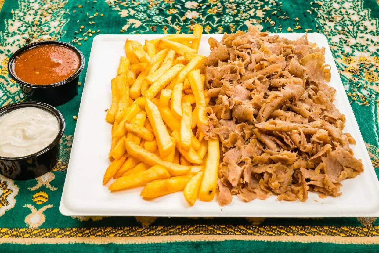 Kebab na Talerzu z Wołowiną (bez surówki)