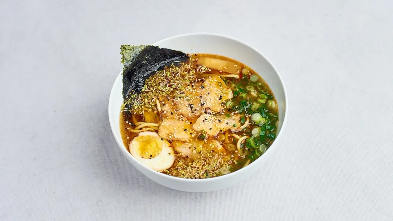 Shoyu Ramen z Wieprzowiną