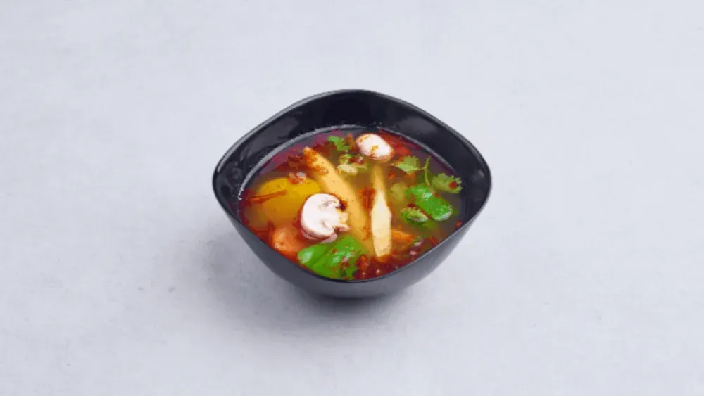 Zupa Tom Yum Tofu ️️️