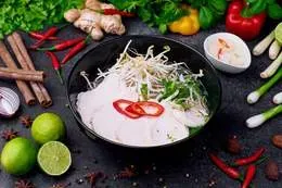 Pho ga z kurczakiem