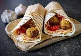Giga falafel