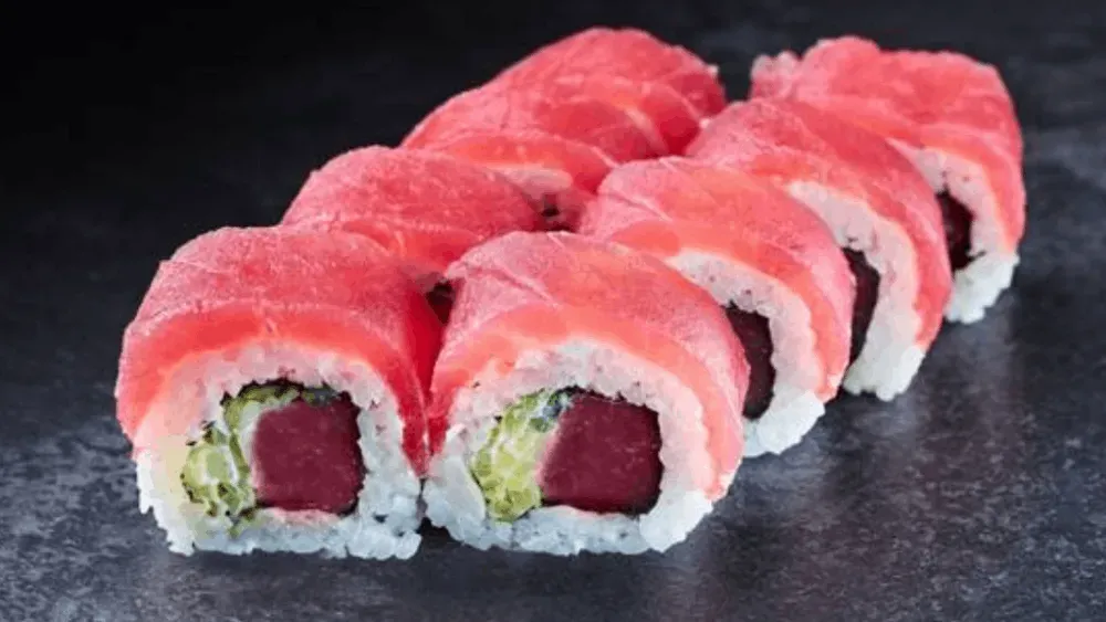 Golden California Maki Tuńczyk (8 sztuk)