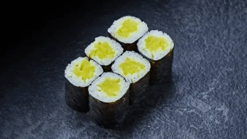 Hosomaki Rzepa Oshinko (6 sztuk)