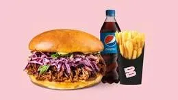 ZESTAW Burger z szarpaną wołowiną