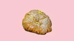 Croissant z Pistacją