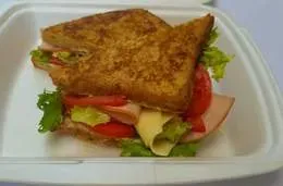 Tost Francuski na zimno z szynką i serem