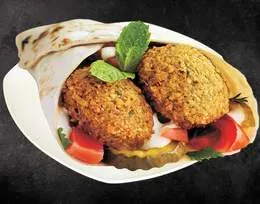 Falafel tortilla