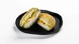 Sushi-burger z krewetkami i mango