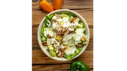 Sałatka chicken caesar