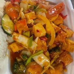 Tofu po seczuańsku z kapustą Pak Czoi ( ostre )