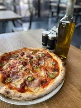 PIZZA ARRABBIATA