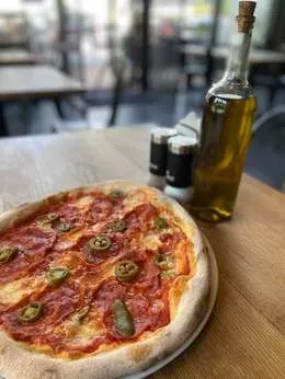 PIZZA CALABRESE