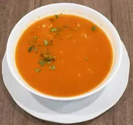 Pomidorowa z ryżem