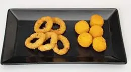 Mini Onion Rings 5 szt / cheese balls 5 szt