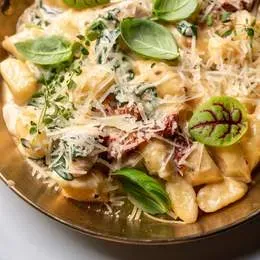 Gnocchi Alfredo
