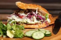 Kebab w bułce