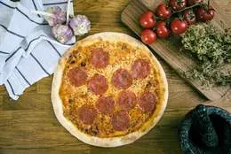 Pizza Pepperoni 33 cm