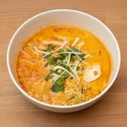 Zupa ramen po sajgońsku duża