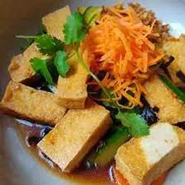 Tofu z warzywami