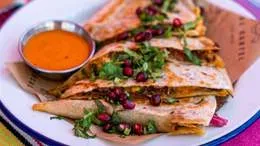 Pollo fajita quesadilla