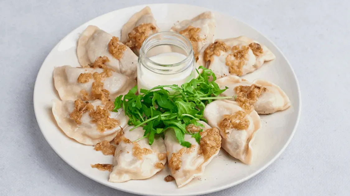 Pierogi ruskie ze śmietaną i cebulą prażoną 10 szt.