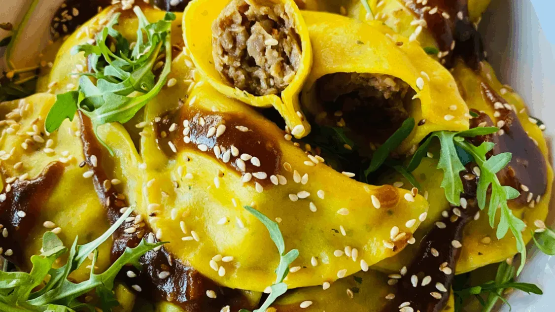 Pierogi Tajskie z wieprzowiną i krewetkami 5 szt