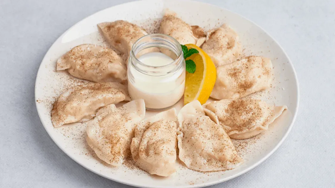 Pierogi z jabłkami 10 szt.