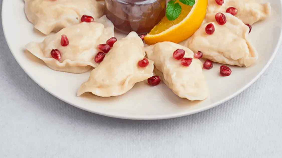 Pierogi z chałwą, białą czekoladą i malinami 5 szt.