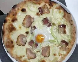 Pizza Carbonara
