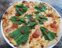 Pizza Verde-Rosso