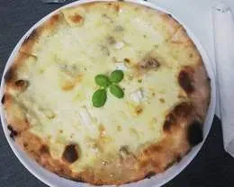 Pizza Serowa