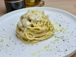CACIO E PEPE