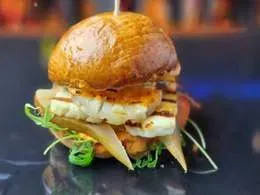 Burger Hello U&me