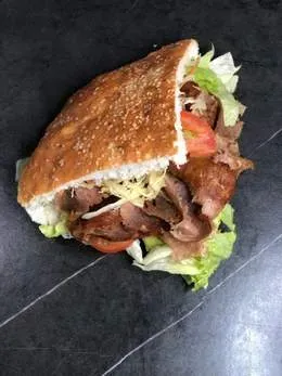 Kebab na grubym cieście