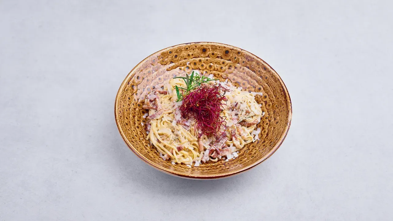 Linguini alla carbonara