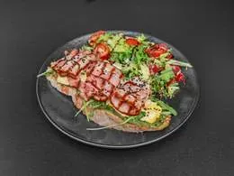 18.Bruschetta z bekonem