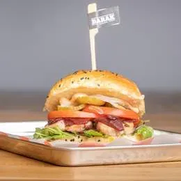 Burger Halloumi z Grilla