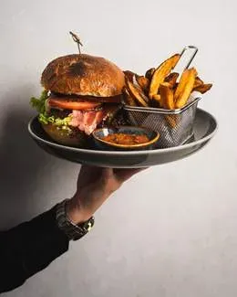 Burger wołowy
