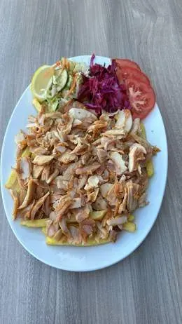 Kebab na talerzu