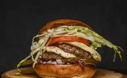 Bluesmashed burger