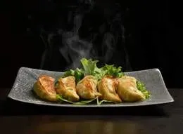 Pierogi Gyoza yake z  ryba