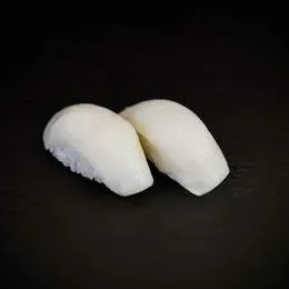 Nigiri ryba maślana