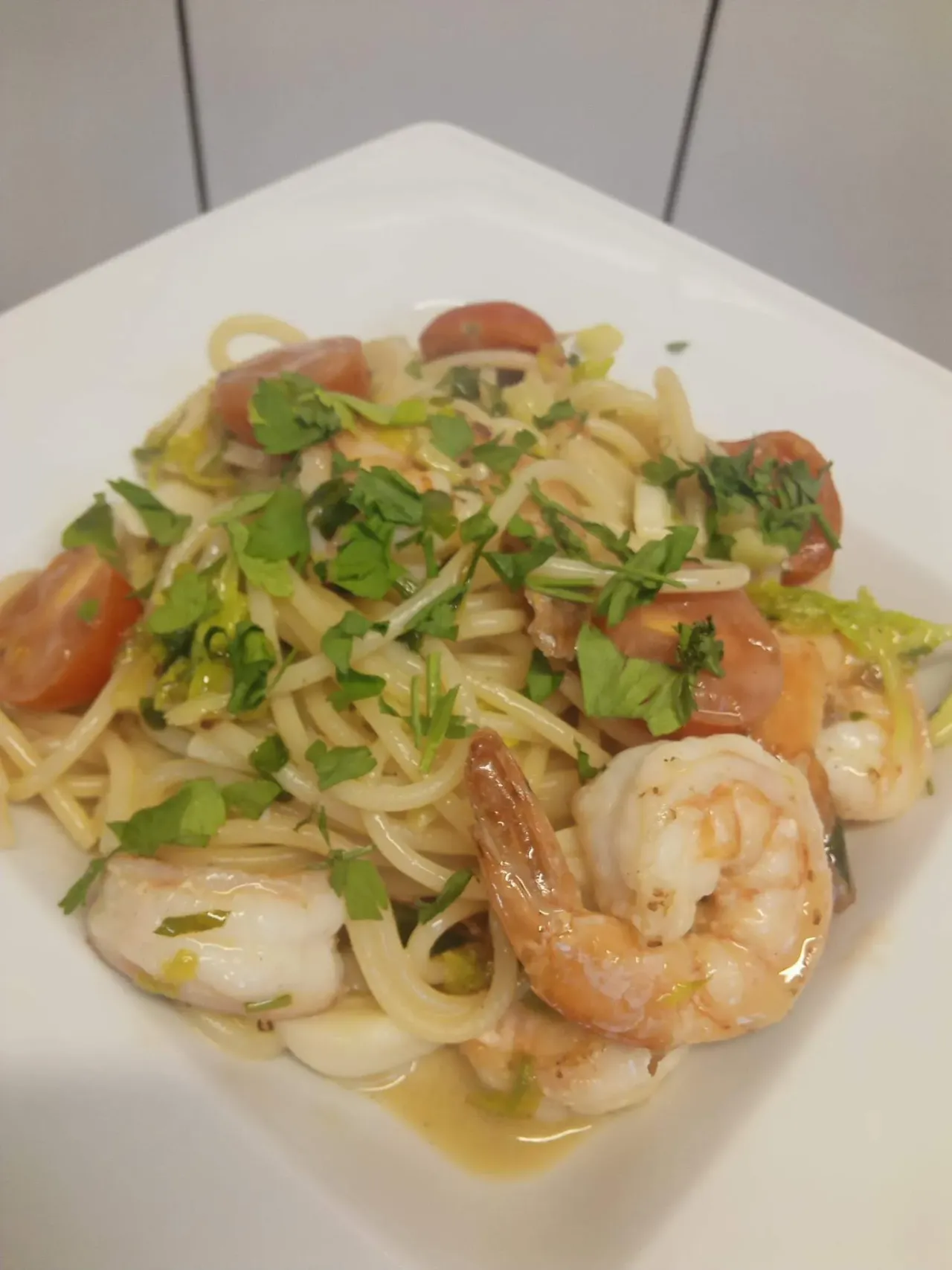 Spaghetti z krewetkami 7 szt.
