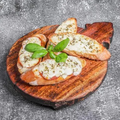 Pieczywo czosnkowe z serem i pepperoni 4 szt.