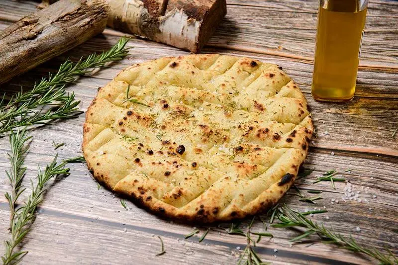 Focaccia rozmarynowa