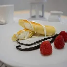 Naleśniki z białym serem 2szt