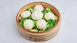 Pierożki Baozi z warzywami i grzybami shiitake 6szt