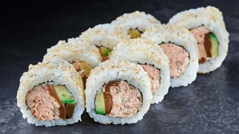 California maki Pieczony Łosoś