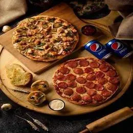 2 x pizza 33 cm + Pepsi 0.33l