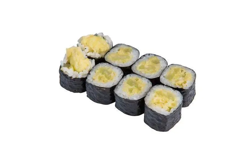 Hosomaki seler naciowy w tempurze 8szt